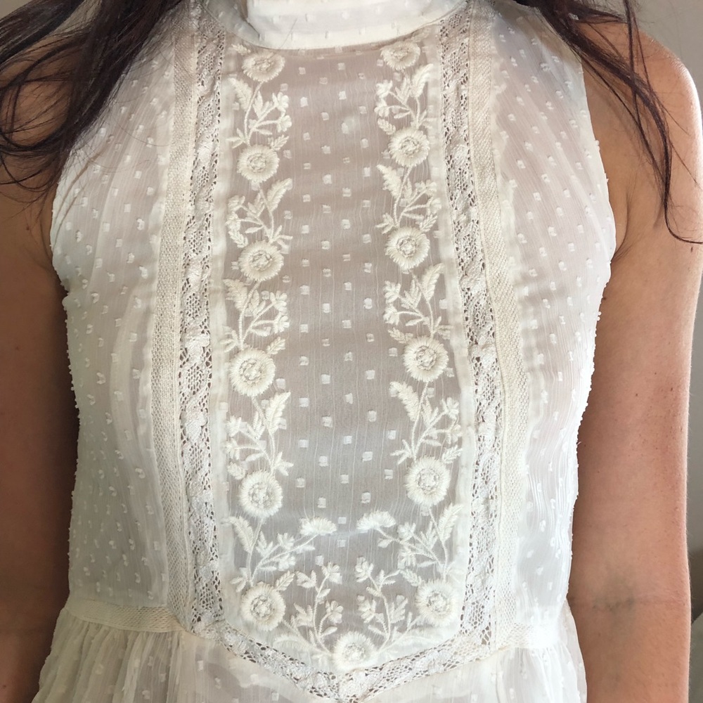 Solddd Outtt - Picture 3 of 4